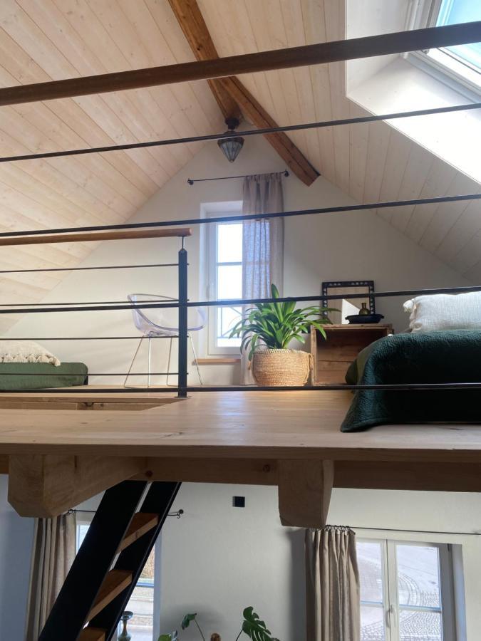 Apartment D.d. *
